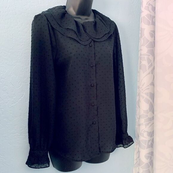 Who What Wear Black Swiss Dot Ruffled Button Down Blouse Size XS - Picture 4 of 11